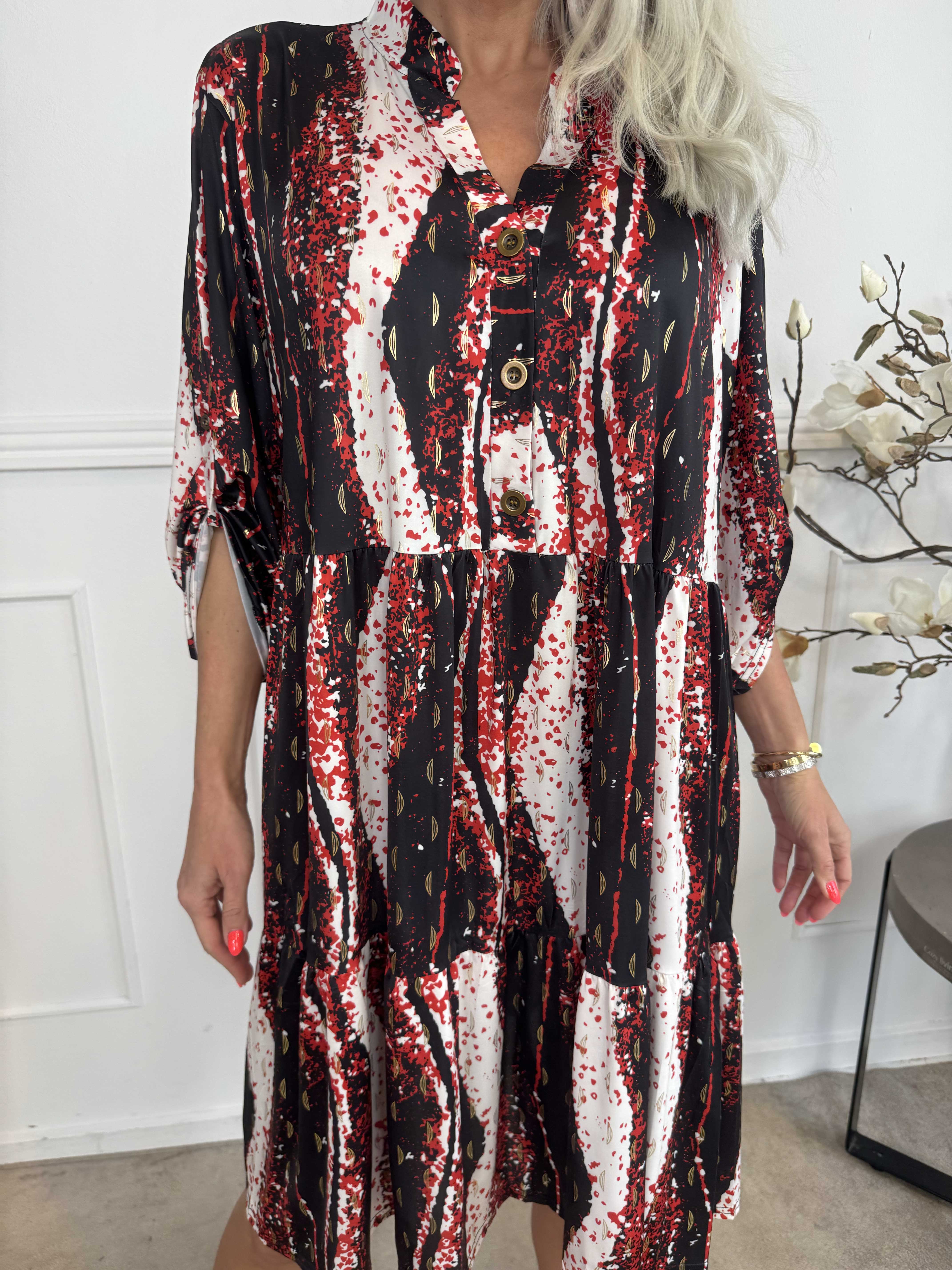 Milano Wave Midi - Klänning med mönster och lager på lager look